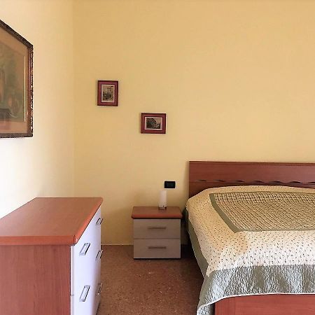 Appartamento Del Sole Desenzano del Garda Esterno foto