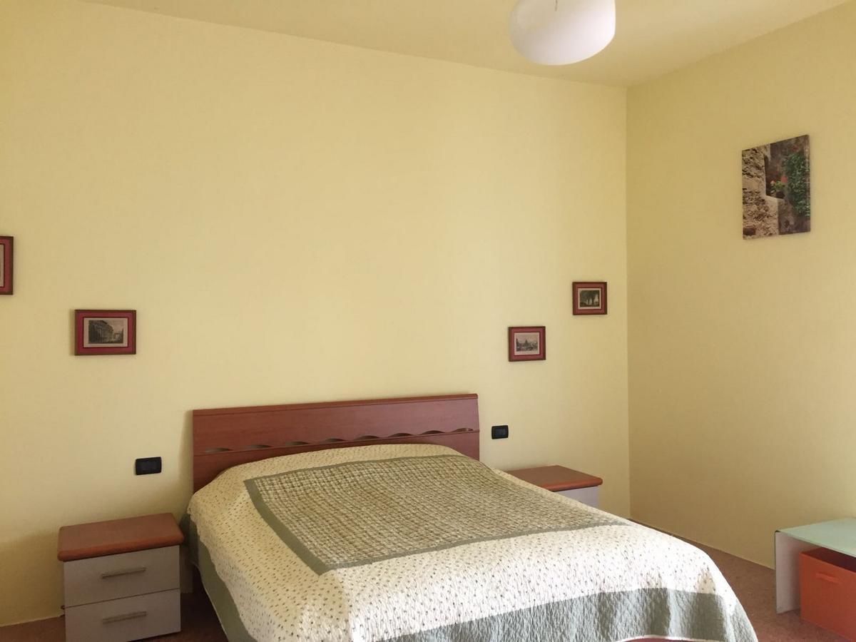 Appartamento Del Sole Desenzano del Garda Esterno foto