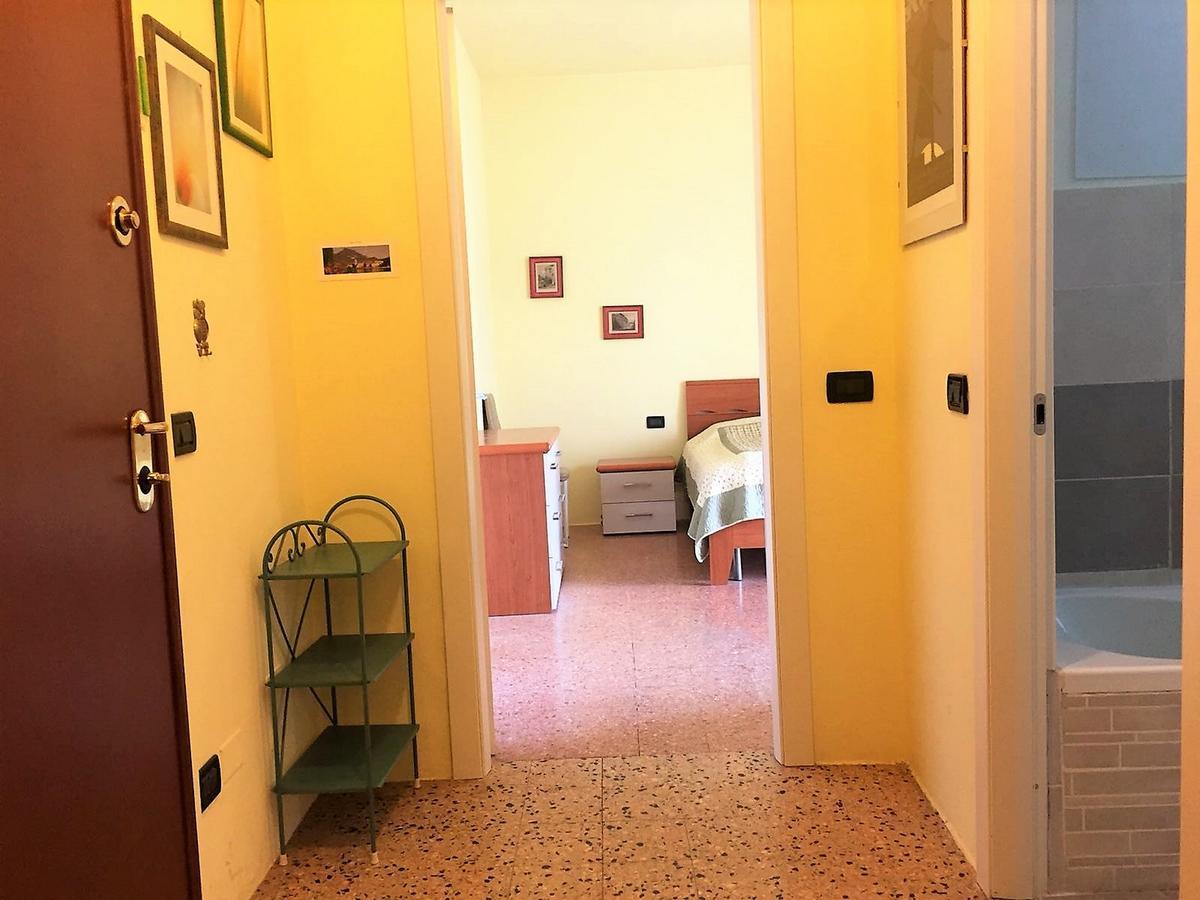Appartamento Del Sole Desenzano del Garda Esterno foto